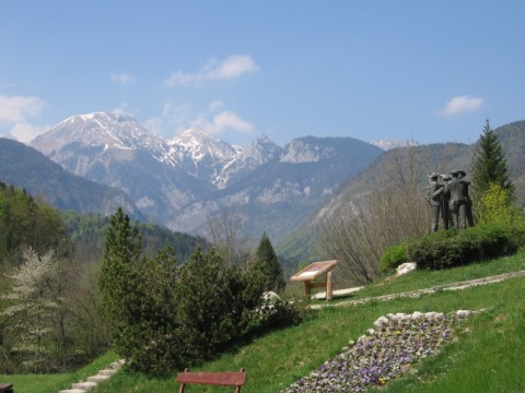 80Bohinjsko_jezero_00