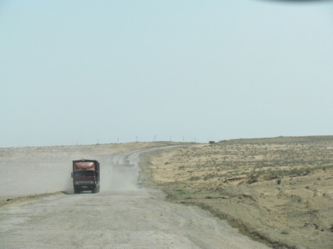 Khiva_Bukhara_road_055_Kyzylkum
