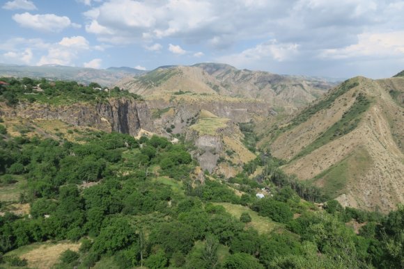 4_Garni_0_View_01