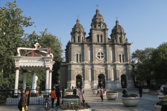 6_Wangfujing_02_Church