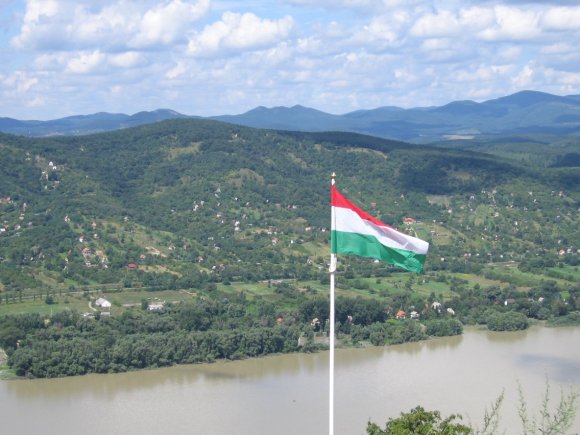 s_6Visegrad30