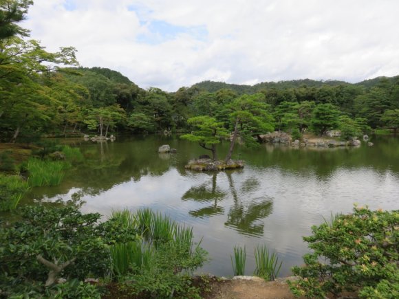 21_Kinkakuji_Temple_49_b