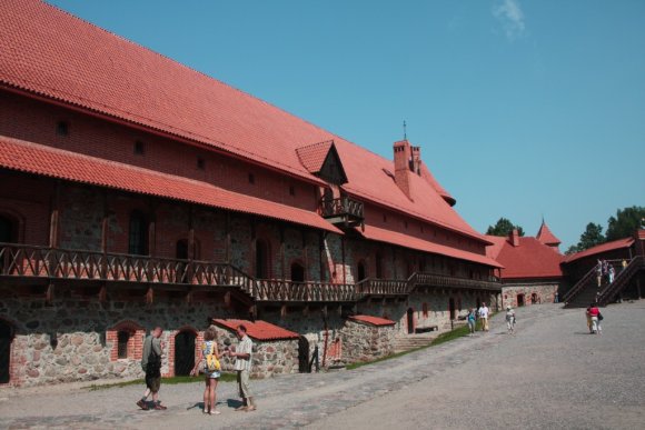 b - Trakai