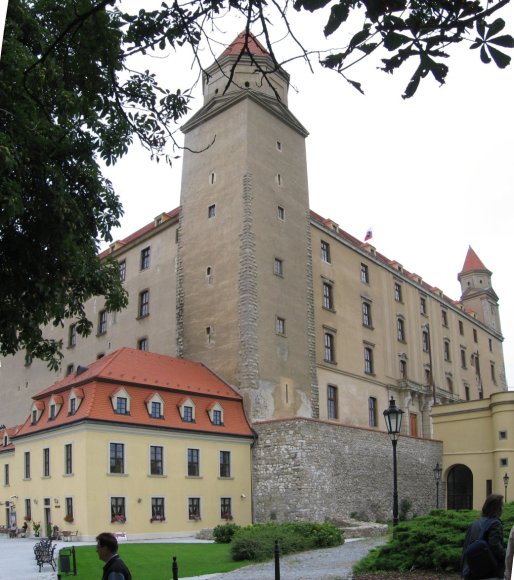 s_2Bratislava23Castle