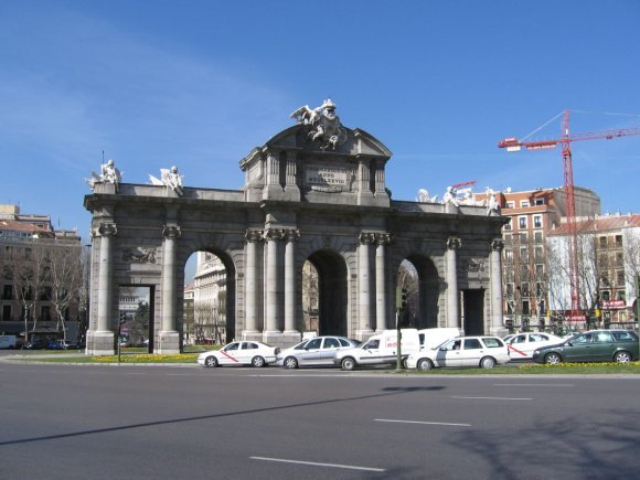 43Madrid_PuertaDeAlcala_1667