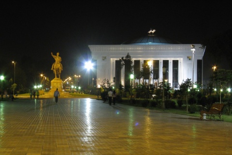 1_Tashkent_Amir_Timur_Maydoni_12
