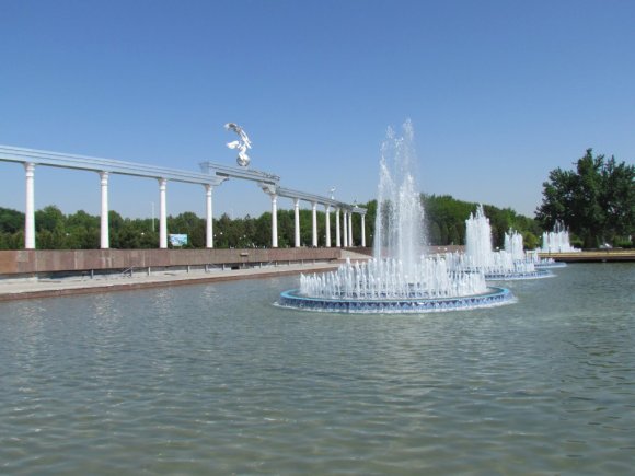 1_Tashkent_Mustaqillik_Maydoni_26