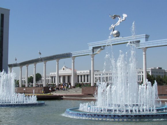 1_Tashkent_Mustaqillik_Maydoni_28